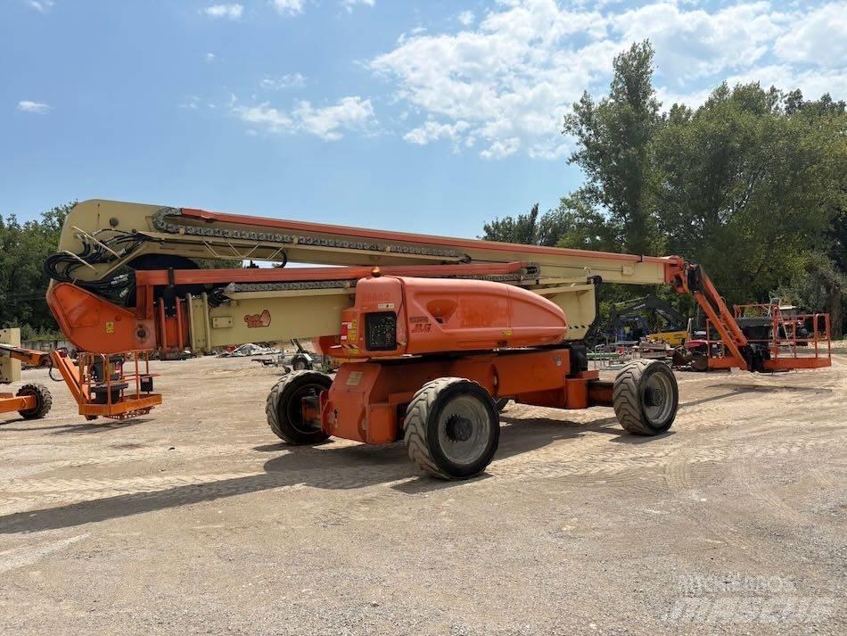 JLG 1250 AJP Gelenkteleskoparbeitsbühnen
