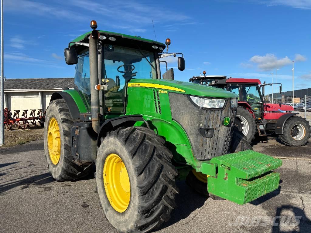 John Deere 7260 R Traktoren