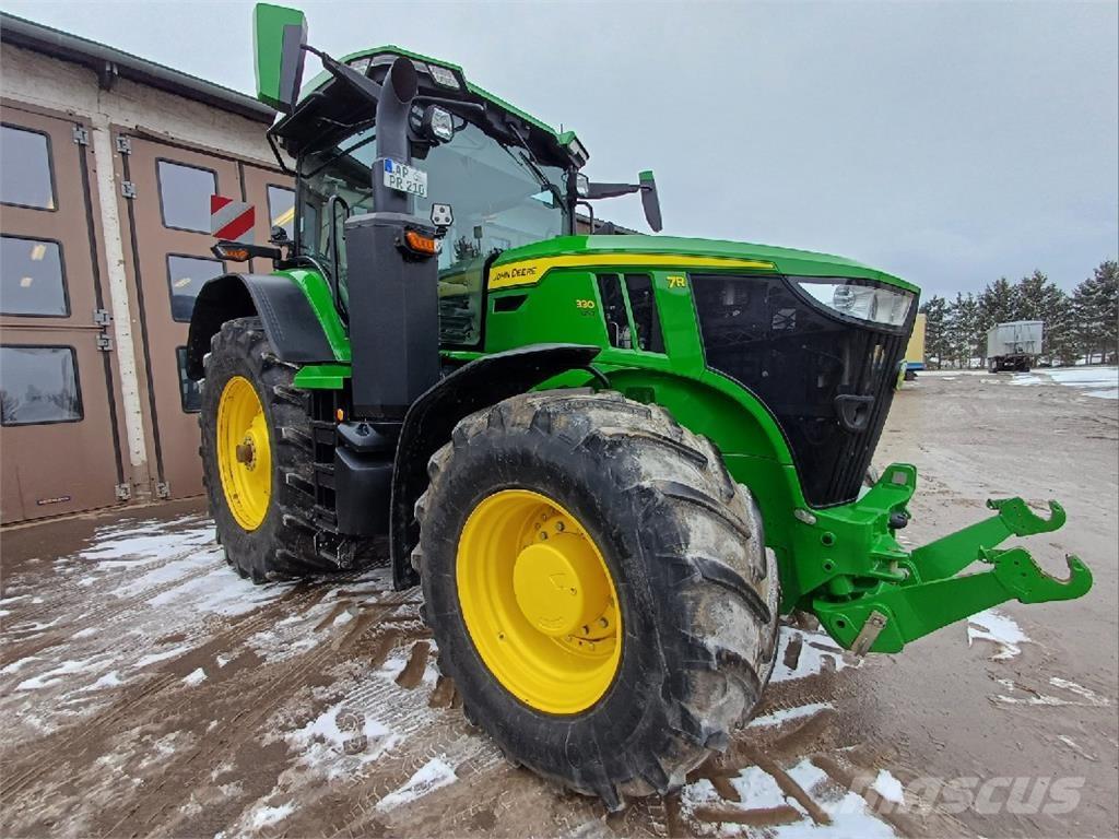 John Deere 7R 330 Traktoren