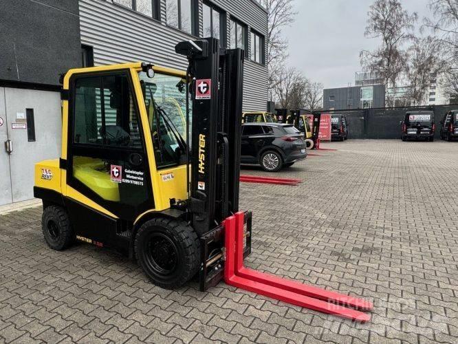 Hyster H3.5A Diesel Stapler
