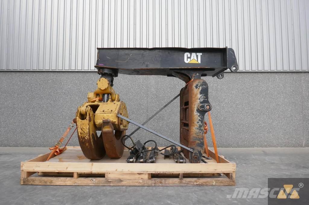 CAT 525D Grapple Transport Sonstige