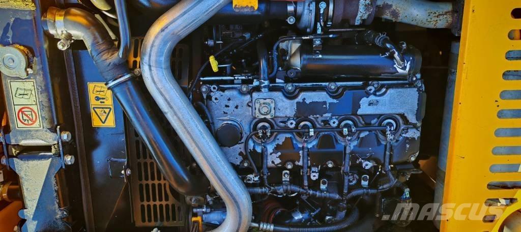 JCB JS 145 W Mobilbagger