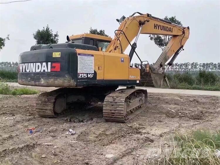 Hyundai R215VS Raupenbagger