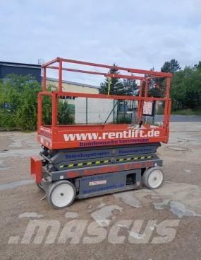 SkyJack SJ III 3220 Scheren-Arbeitsbühnen