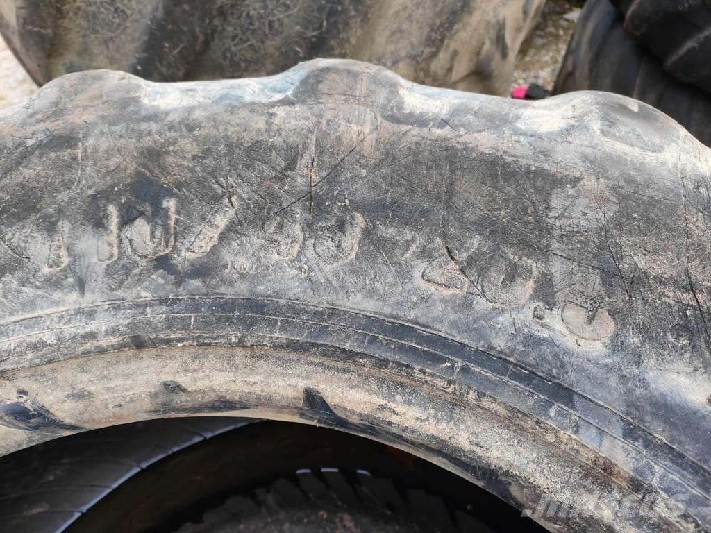 Nokian 710/45-26.5 Reifen