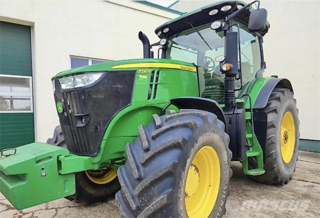 John Deere 7230 R Traktoren