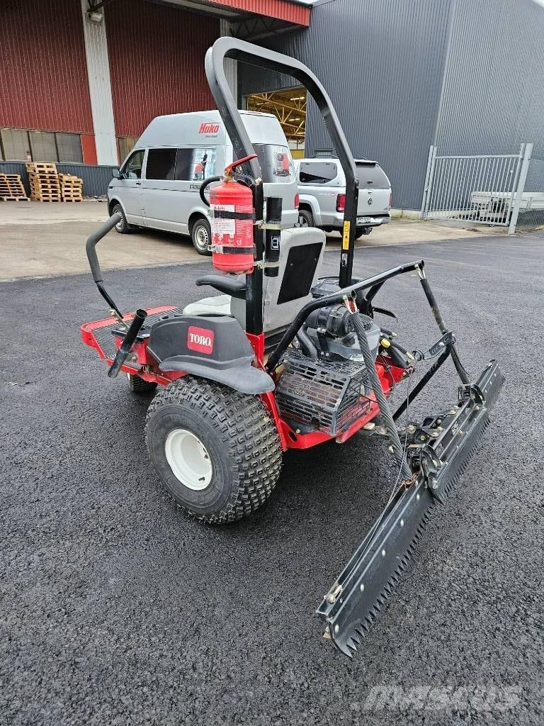 Toro SandPro2040Z Bunkerharken
