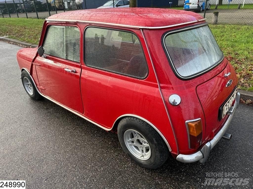 Austin ? Seven 850 PKWs