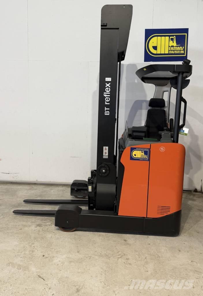 BT truck RRE 140HE Schubmaststapler