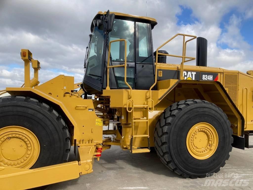 CAT 824 H Raddozer