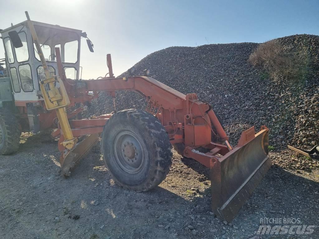 CAT 120 G Grader