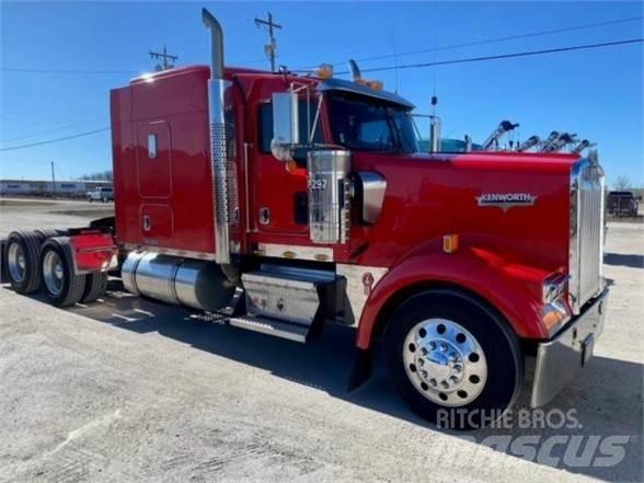 Kenworth W900L Sattelzugmaschinen