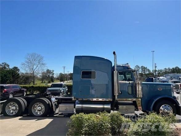 Peterbilt 389 Sonstige Baumaschinen
