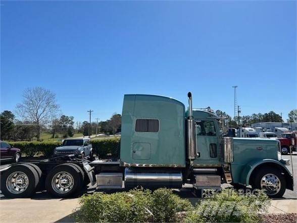 Peterbilt 389 Sonstige Baumaschinen