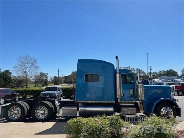 Peterbilt 389 Sonstige Baumaschinen