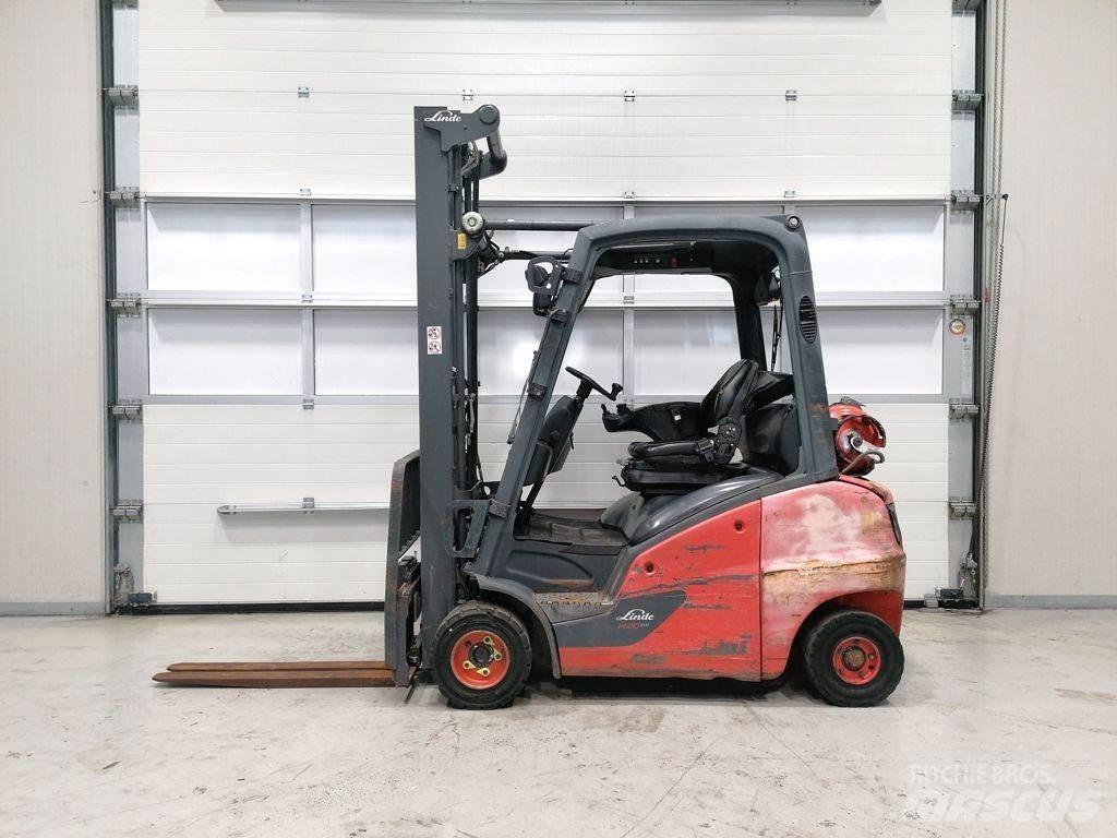 Linde H20T-01 Gas Stapler