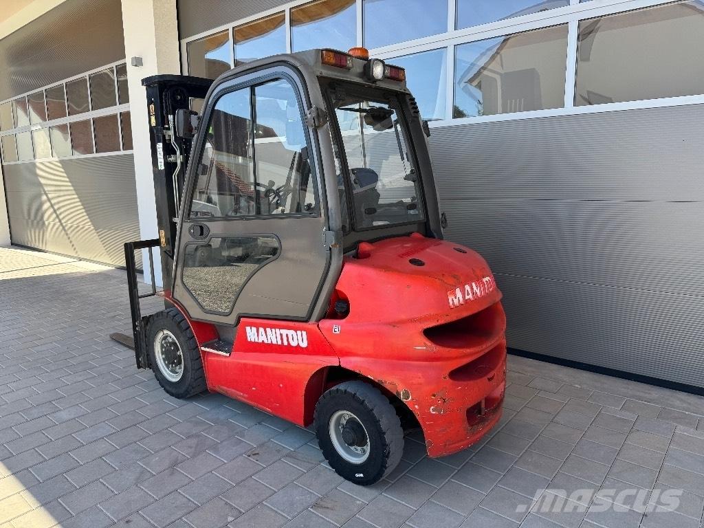 Manitou MI 25 Diesel Stapler