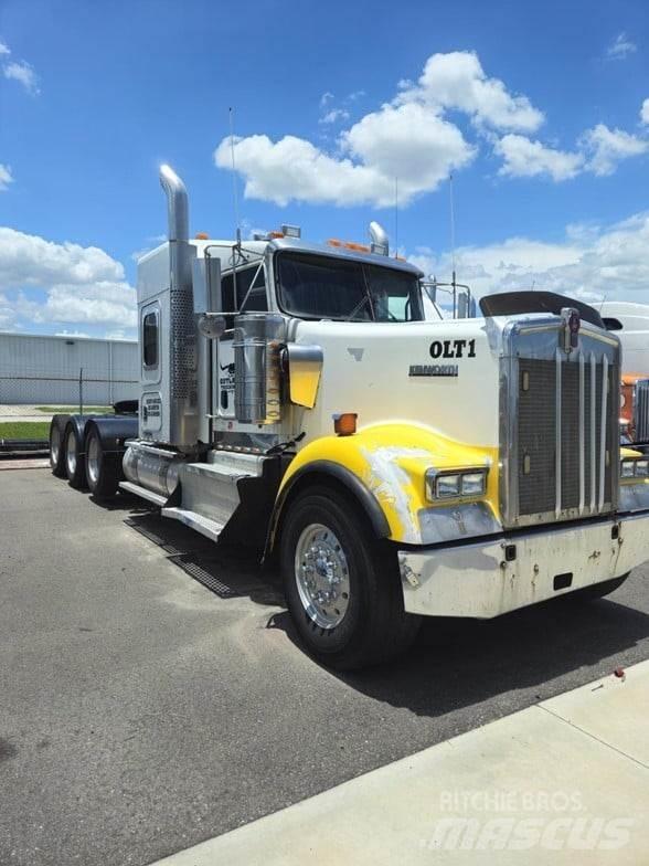 Kenworth W900 Sattelzugmaschinen