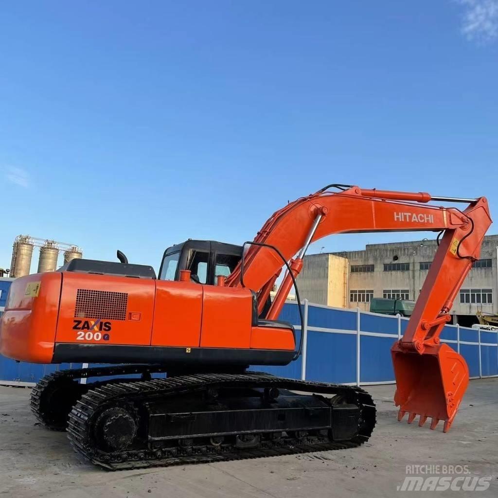 Hitachi ZX200 Raupenbagger