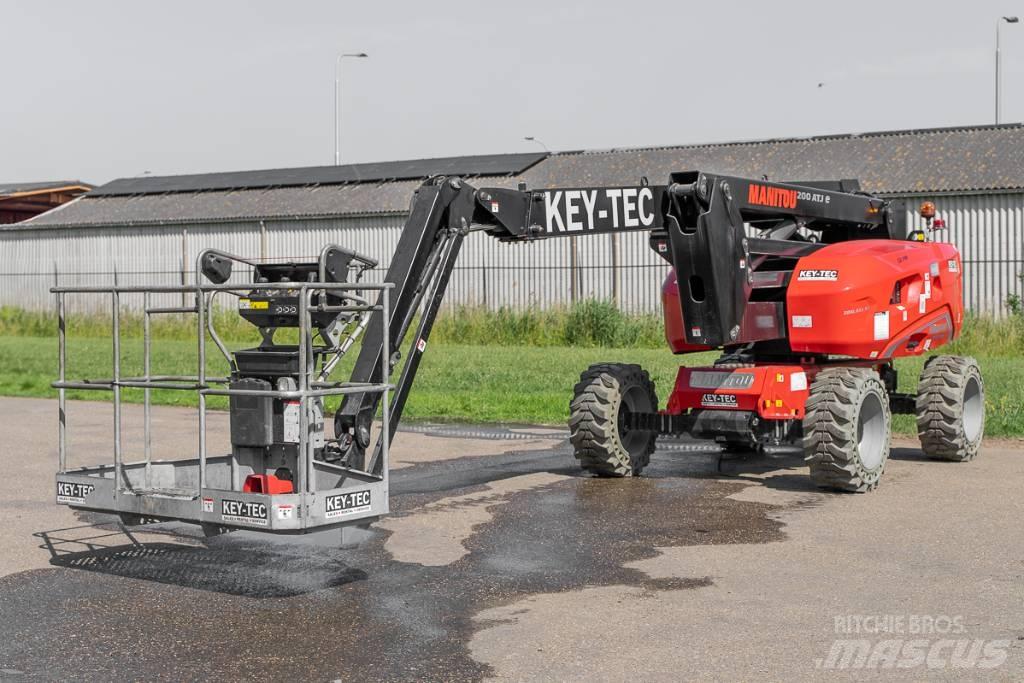 Manitou 200 ATJ e Gelenkteleskoparbeitsbühnen