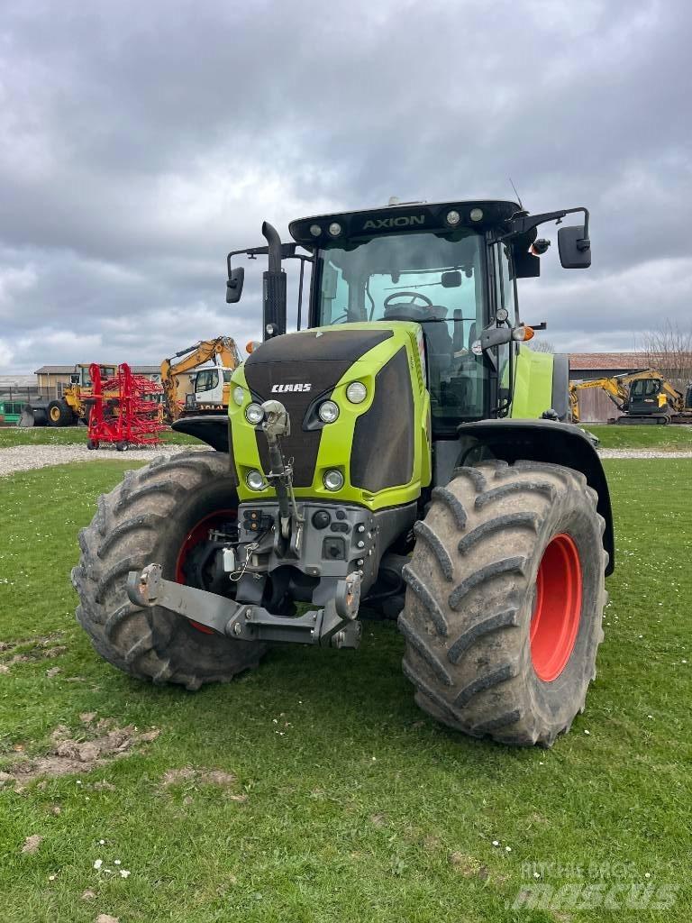 CLAAS AXION 830 CIS+ Traktoren