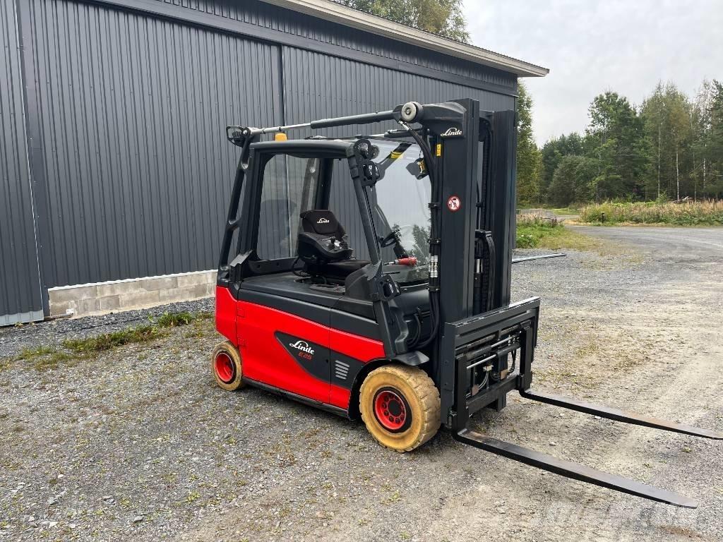 Linde E25L-01 Elektro Stapler