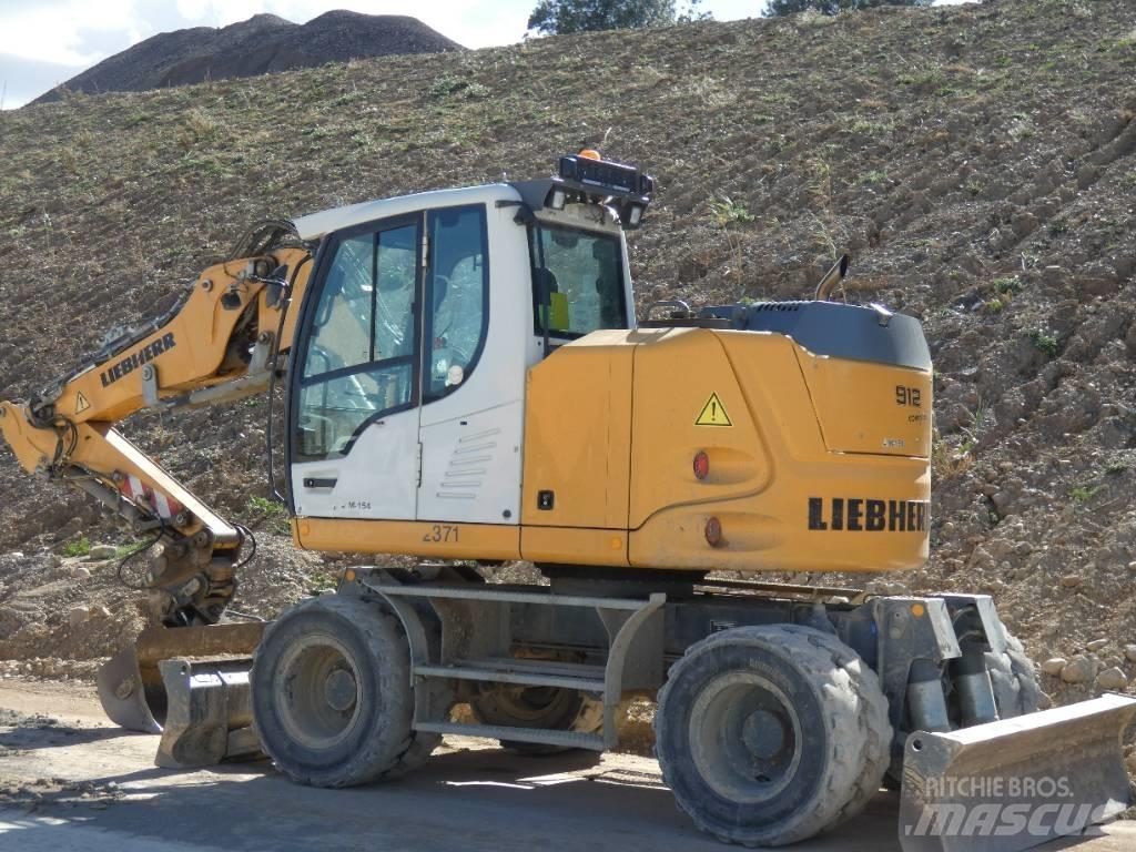 Liebherr A 912 Mobilbagger