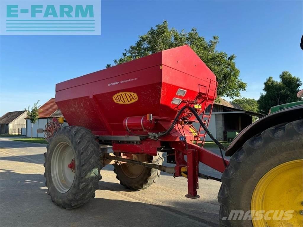 Bredal K105LB Mineraldüngerstreuer