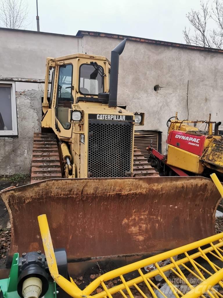 CAT D 4 H Bulldozer