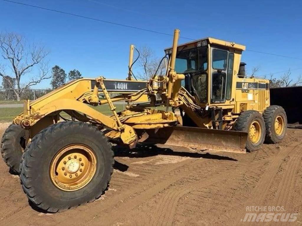 CAT 140H Grader