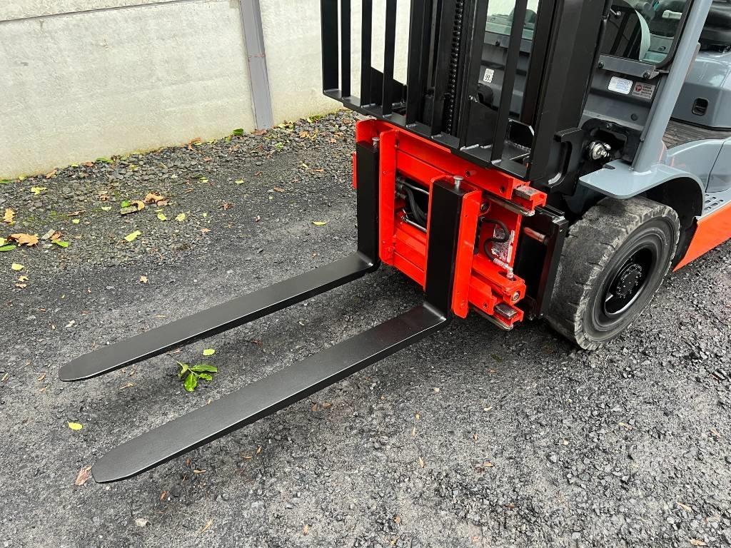 Toyota 02-8 FGF 25 Gas Stapler