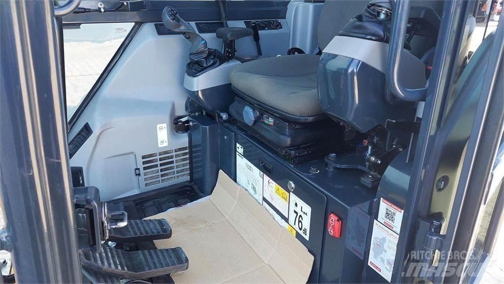 Komatsu PC24MR-5 Mobilbagger