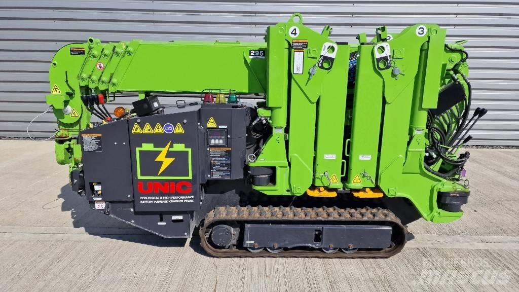 Unic URW-295-CBE Minikrane