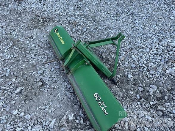 John Deere 60 Planierschilder/Scharen