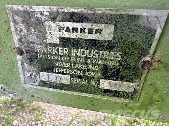 Parker 1180 Getreideanhänger