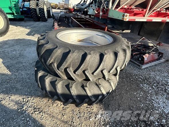 White 2-135 Traktoren