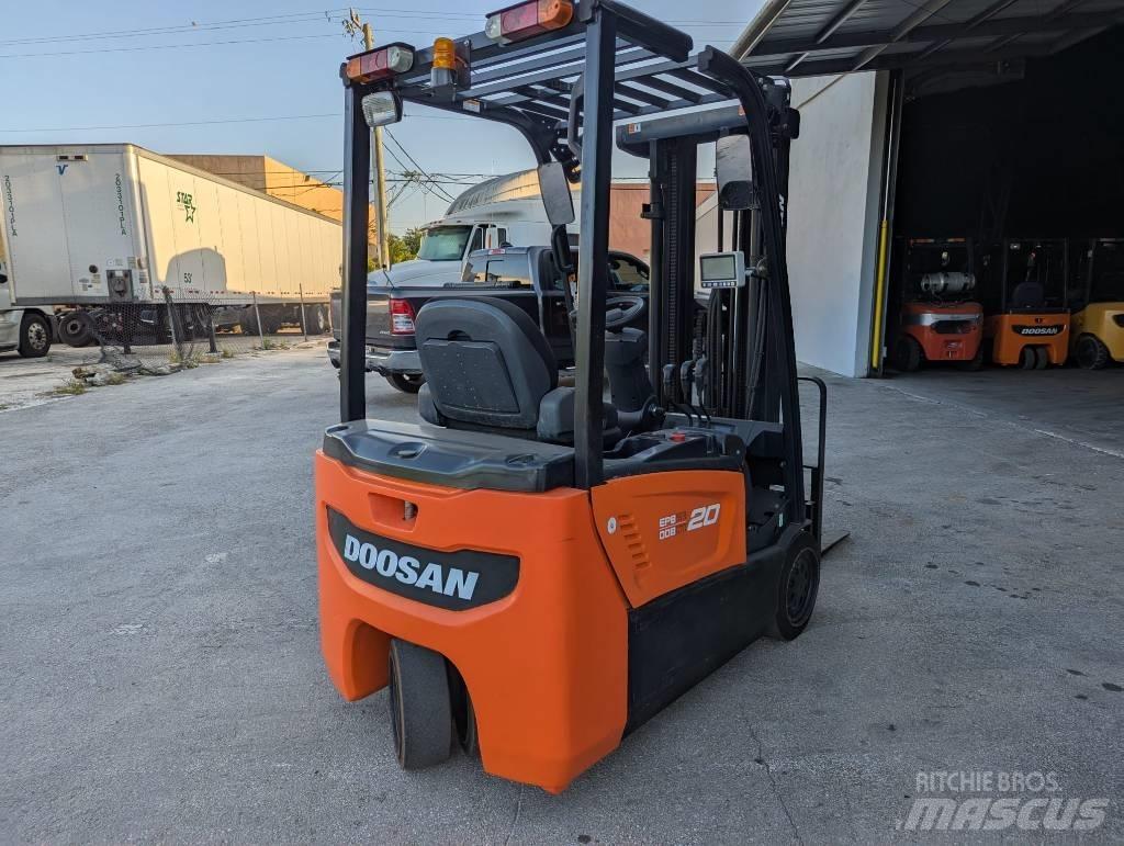 Doosan B 20 T-7 Elektro Stapler
