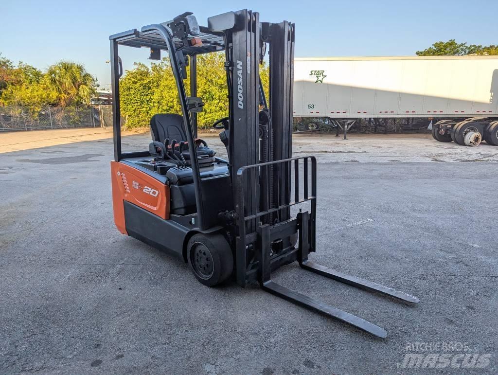 Doosan B 20 T-7 Elektro Stapler