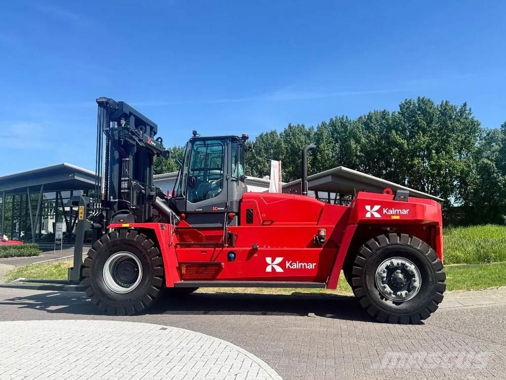Kalmar DCG330-12 Diesel Stapler