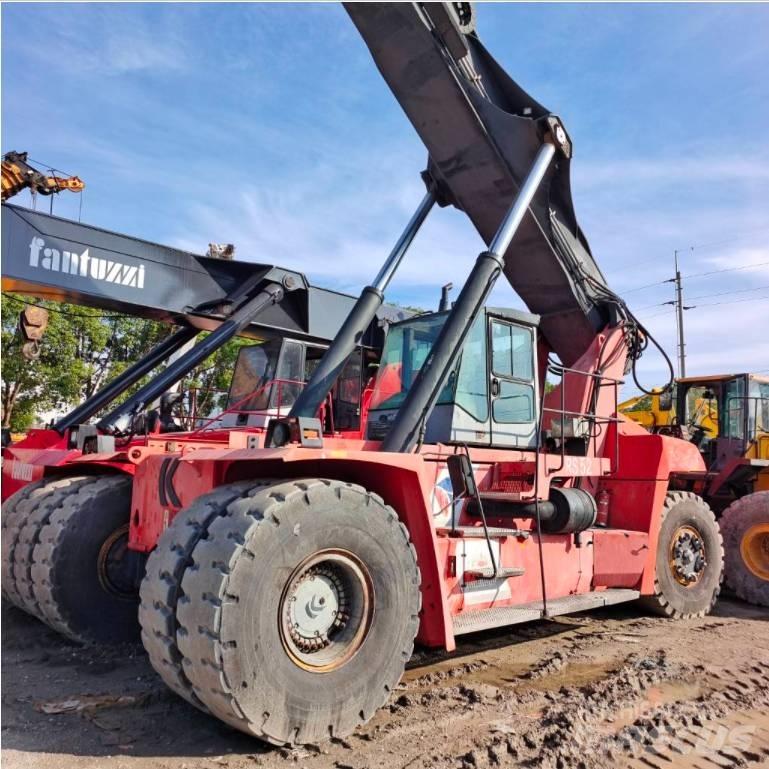 Fantuzzi CS 45 KM Reach-Stacker