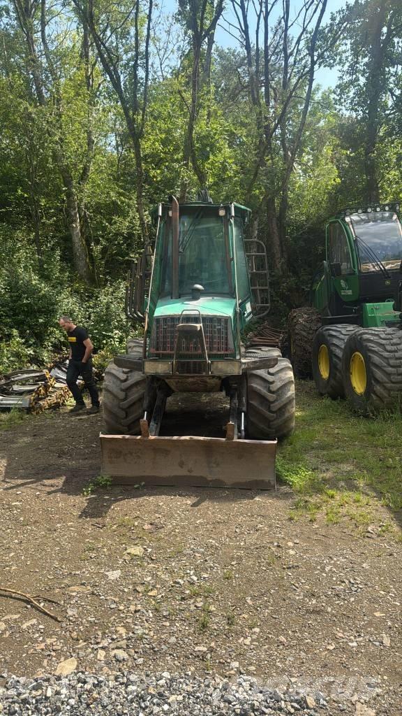 Timberjack 810 B Forwarder