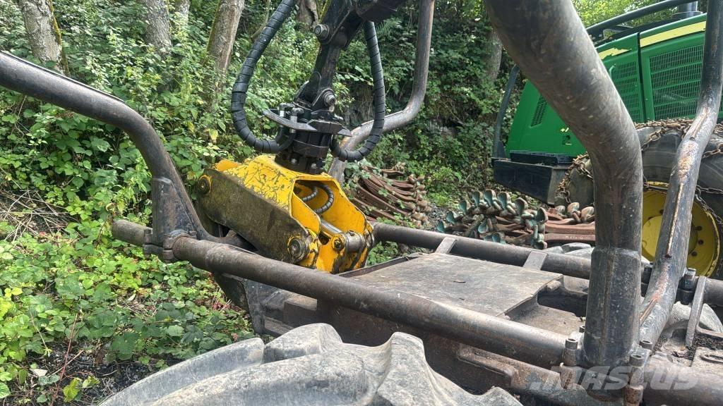 Timberjack 810 B Forwarder