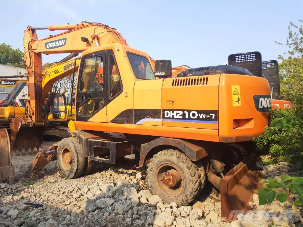 Doosan DH210W-7 Mobilbagger
