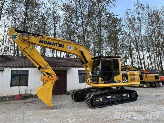 Komatsu PC 200-8 Raupenbagger
