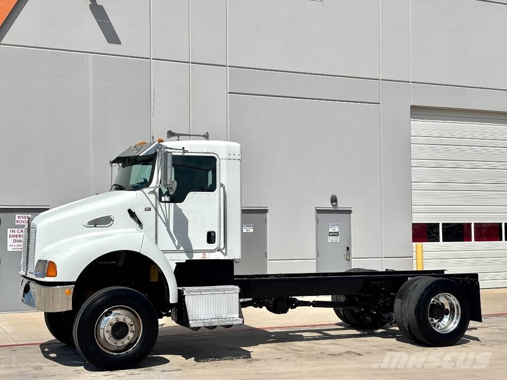 Kenworth T 300 Sattelzugmaschinen