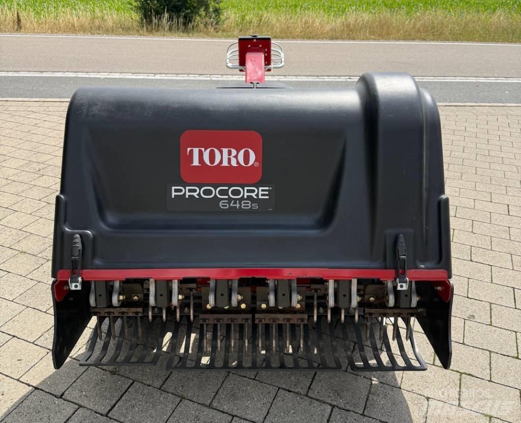 Toro ProCore 648S Belüfter und Entschäumer