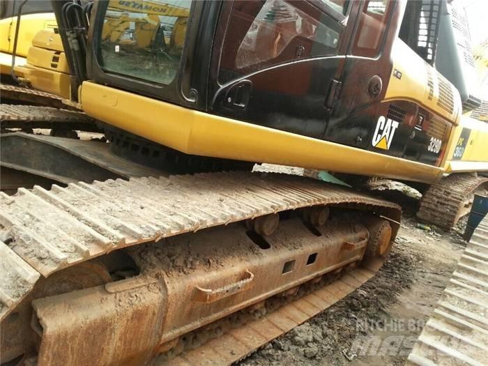 CAT 329 D Raupenbagger