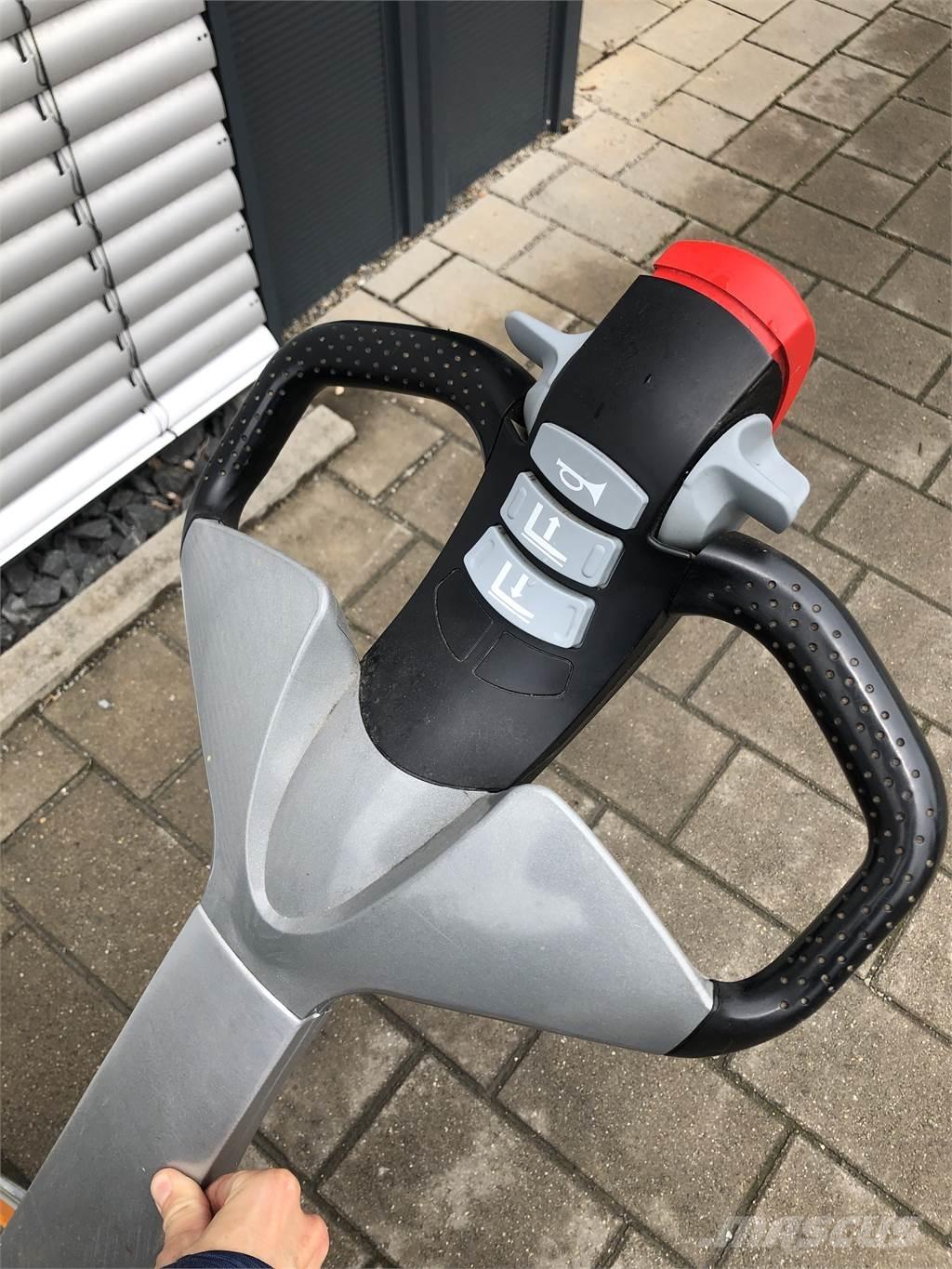 Still EXU16 Niedergabelstapler