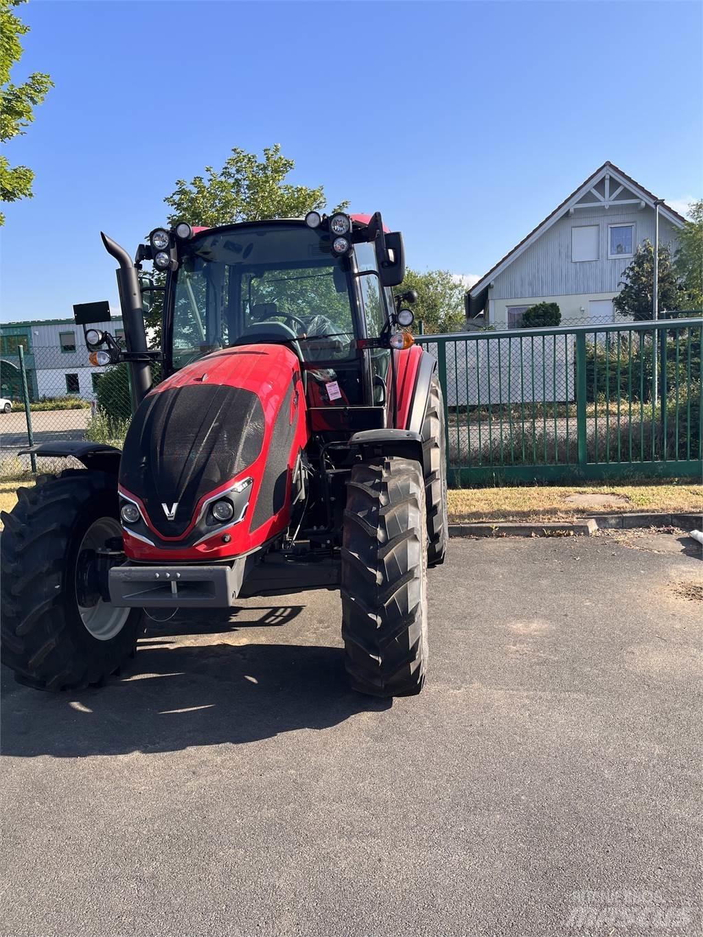 Valtra A85 SH 2A0 Traktoren
