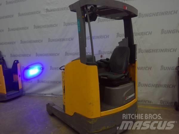 Jungheinrich ETV 216 Schubmaststapler